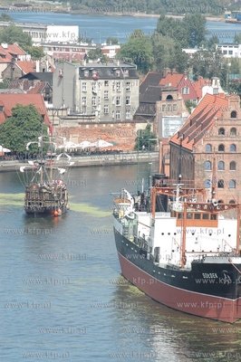 Panorama Gdanska z 55-metrowego dzwigu firmy Castel...