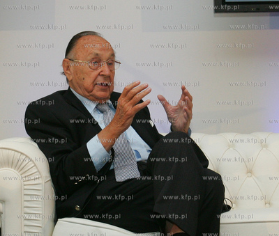 Szczecin. W hotelu Radisson odbywaly sie dzis II dni...