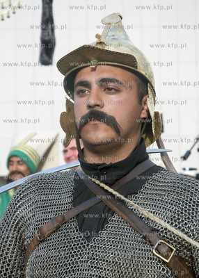 Ulicami Gdyni przeszla Orkiestra Tureckich Sil Zbrojnych...