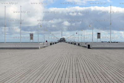 Sobota 25 kwietnia 2020 roku w Sopocie, godziny przedpołudniowe...