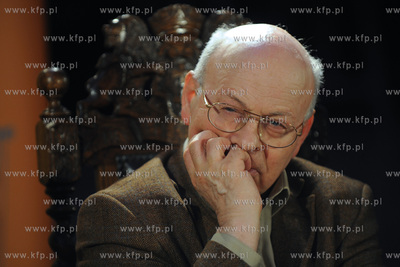 Gdansk, Dwor Artusa. "Debata o wolnosci tworzenia."odbywajaca...