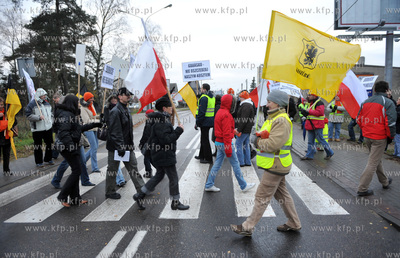 Gdansk Rebiechowo. Protest mieszkancow Banina i gminy...