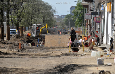 Gdansk. Dolne Miasto. Remont i przebudowa ulicy Lakowej....