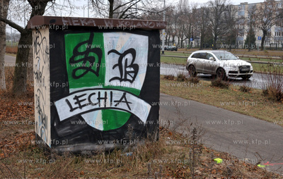 Gdansk Brzezno. Rozdzielnica elektryczna na al. Hallera....