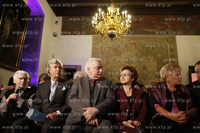 Gdansk. Ratusz Glownomiejski. Lech Walesa otrzymal...
