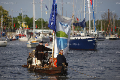 Gdansk. Oficjalne rozpoczecie sezonu zeglarskiego....