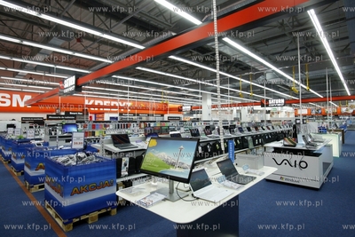 Prezentacja sklepu Saturn w C.H. Riviera w Gdyni.
27.02.2014
fot....