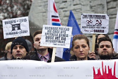 Gdańsk. Manifestacja przeciw imigrantom. 22.11.2015...