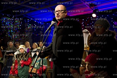 Gdańsk. Długi Targ. Wigilia miejska. Nz. Paweł Adamowicz,...