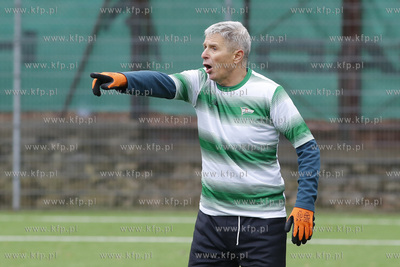 Gdansk. Boisko przy ul. Traugutta.  Sylwestrowy mecz...