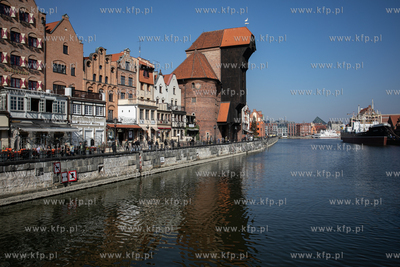 Gdańsk. Symboliczne przekazanie placu budowy wykonawcy...