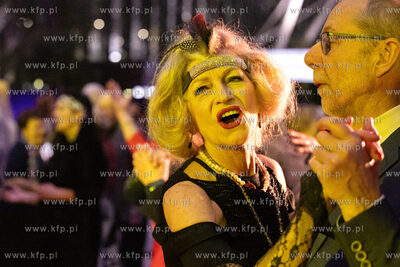 Port Lotniczy Gdańsk im. Lecha Wałęsy. Bal seniora...