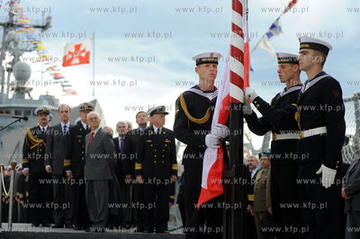 Port wojenny Oksywie w Gdyni. Przekazanie dowodzenia...