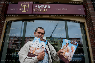 Gdansk. Centrala spolki Amber Gold przy ulicy Dlugie...