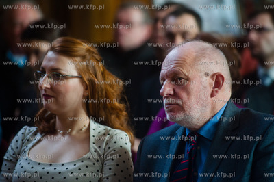 Gdansk. Dwor Artusa. Prezentacja nowych informacji...