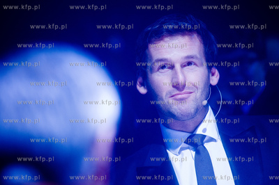 Gdansk. Centrum konferencyjno-wystawiennicze Amber...