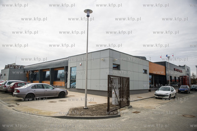 Pruszcz Gdanski. Uroczyste otwarcie krytej
plywalni...