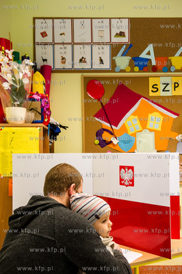 Gdansk. Kielpino Gorne. Obwodowa Komisja Wyborcza nr....