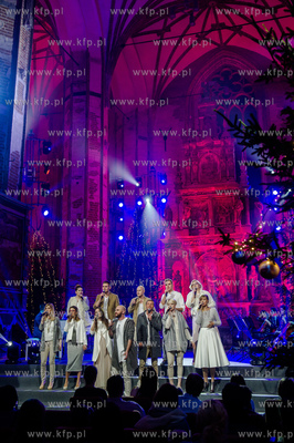 Gdansk. Centrum Sw. Jana. Koncert pt. Cała Polska...