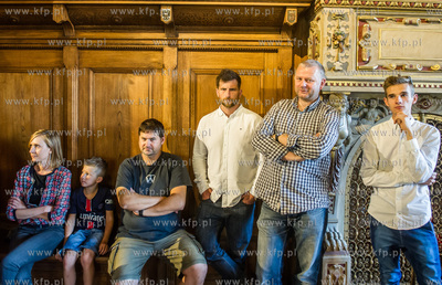 Ratusz Staromiejski w Gdansku. Uroczystosc wreczenia...