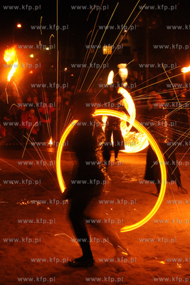 Bulwar Nadmorski w Gdyni. Wystep Trojmiejskiego Teatru...