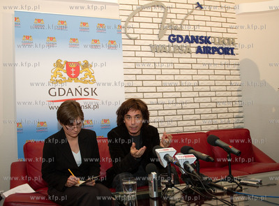 Lotnisko im. Lecha Walesy w Gdansku - Rebiechowie....
