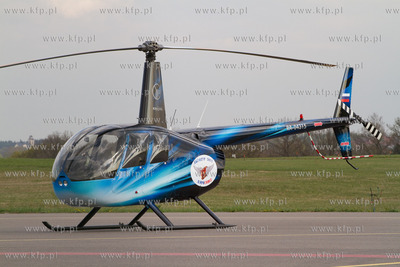 Gdansk Rebiechowo. Nz. Smiglowce Robinson R44. Wizyta...