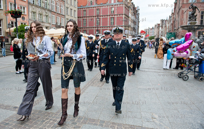 II Bursztynowa Parada przy akompaniamencie Orkiestry...