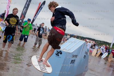 Gdansk Jelitkowo Nz zawody II edycji Polish Skimboarding...