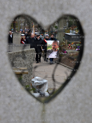 Rodzina, przyjaciele, znajomi, wspolpracownicy - setki...