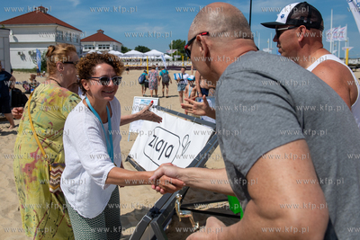 Wyścig pływacki dookoła mola w Sopocie. 20.07.2024....