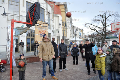 Swiateczne wigilijne spotkanie mieszkancow i wladz...