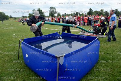 Gminne Zawody Sportowo - Pozarnicze OSP w Leznie. 24.06.2012...