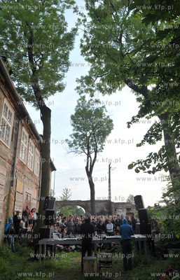 Streetwaves czyli artystyczna akcja miejska w Gdansku...