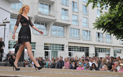 Ogolnopolskie wybory Bursztynowej Miss Lata w Sopocie....