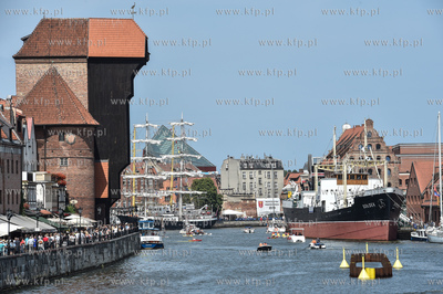 Gdańsk. Motława i Długie Pobrzeżę, Żuraw oraz...