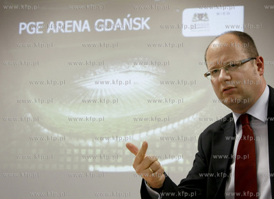 Gdansk. Konferencja prasowa, na ktorej Prezydent Gdanska...