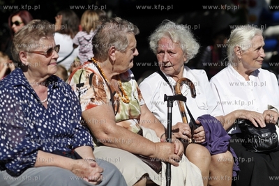 Plac De Gaulle'a w Gdansku Wrzeszczu. Piknik Rodziny...