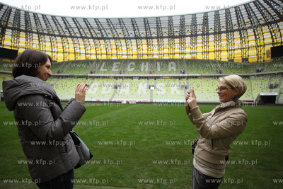 PGE Arena i Schronisko dla Bezdomnych Zwierzat Promyk...