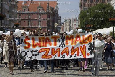 Parada ul. Długą i Długi Targ w Gdańsku kończąca...