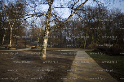 Rewitalizacja parku przy ul. Dąbrowskiego w Gdańsku.
21.12.2016
fot....