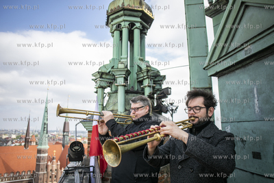 Ratusz Głównego Miasta w Gdańsku. 2-majowy koncert...