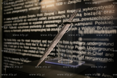 Muzeum II Wojny Światowej. Briefing prasowy połączony...