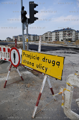 Gdansk. Budowa ulicy Nowej Lodzkiej oraz nowej lini...