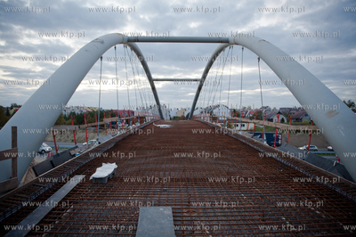 Gdansk. Budowa wezla drogowego Karczemki i trasy WZ....