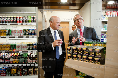 Gdansk. Nowo otwarta stacja benzynowa grupy Lotos....