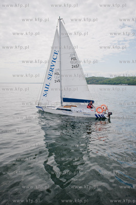 Gdynia. Port Jachtowy. Basen Zaruskiego. Zeglarz Maciej...