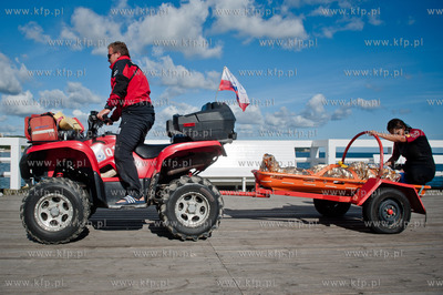 Sopot - molo. Wspolne cwiczenia jednostki ratowniczo...