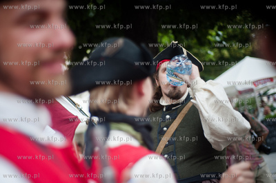 Gdansk. Zlot Zaglowcow Baltic Sail Gdansk 2013. Przemarsz...