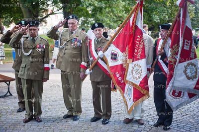 Gdansk. Targ Rakowy. Pomnik Gdanskich Harcerzy. Uroczystosc...